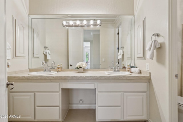 6467 E Sierra Vista Dr, Paradise Valley, AZ 85253 - full bathroom featuring double vanity, a sink, and toilet