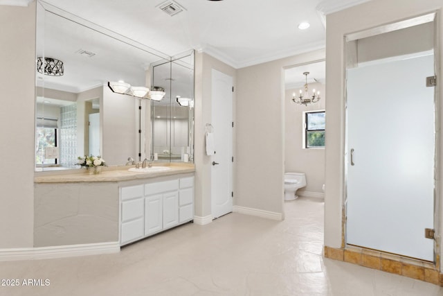 6467 E Sierra Vista Dr, Paradise Valley, AZ 85253 - full bath featuring visible vents, crown molding, vanity, toilet, and baseboards