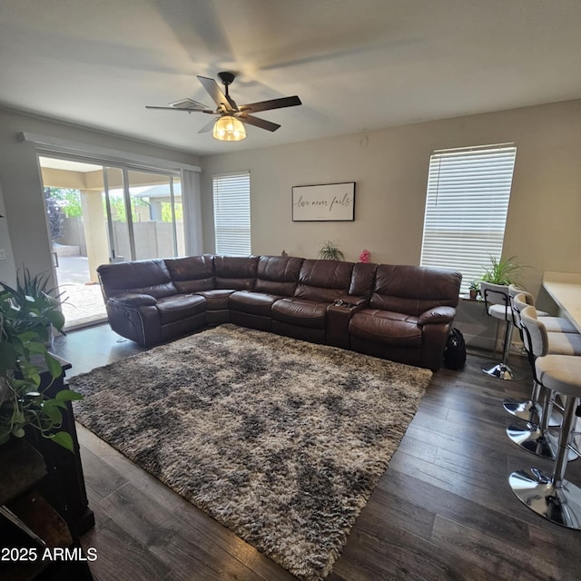 552 Allerton Way, Chino Valley, AZ 86323 - living area featuring dark wood-style floors and a ceiling fan