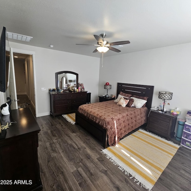 552 Allerton Way, Chino Valley, AZ 86323 - bedroom with dark wood-style floors and ceiling fan