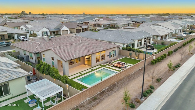 bird's eye view with a residential view