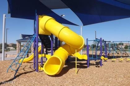 2554 E Honeysuckle Pl, Chandler, AZ 85286 - view of community jungle gym