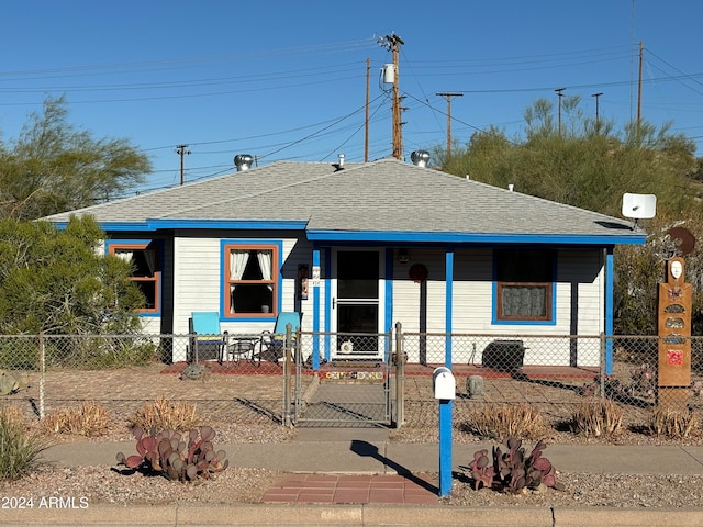 view of front of house