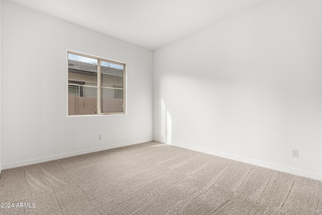 empty room featuring carpet