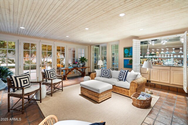 84 Biltmore Est, Phoenix, AZ 85016 - living area with recessed lighting, wooden ceiling, and bar