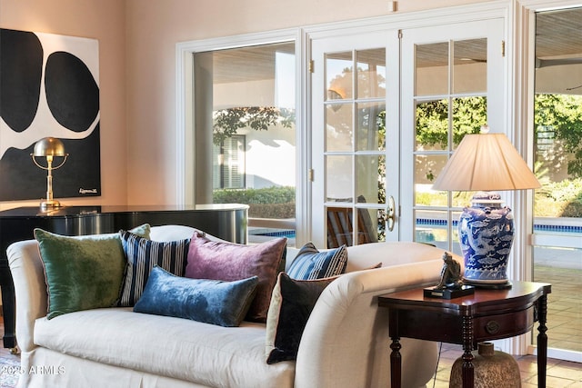 84 Biltmore Est, Phoenix, AZ 85016 - view of living area