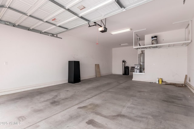 26860 N 102nd Ln, Peoria, AZ 85383 - garage featuring a garage door opener