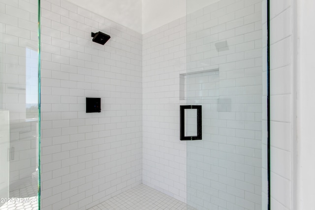 bathroom with walk in shower