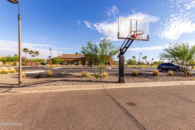 5083 W Buckskin Dr, Eloy, AZ 85131 - view of sport court featuring community basketball court