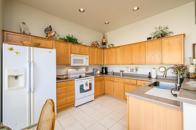 316 W Anderson Ave, Phoenix, AZ 85023 - kitchen featuring white appliances, light tile patterned floors, and recessed lighting