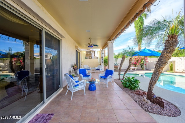 316 W Anderson Ave, Phoenix, AZ 85023 - fenced backyard featuring a patio and a pool with connected hot tub