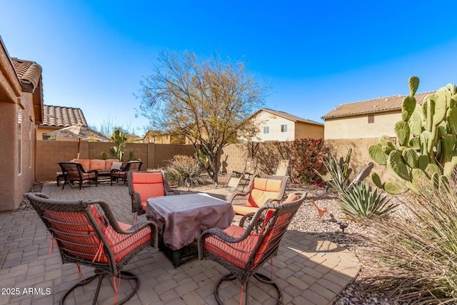 view of patio featuring outdoor lounge area