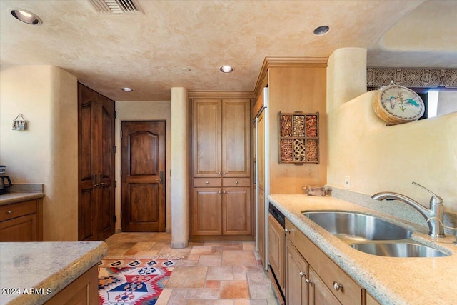 kitchen featuring sink