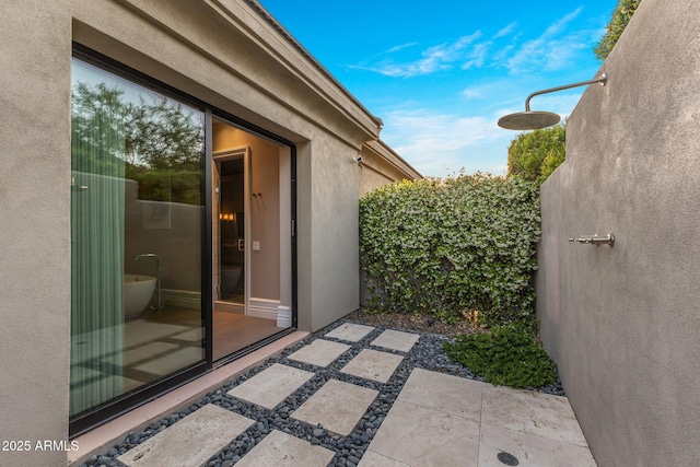 26099 N 88th Way, Scottsdale, AZ 85255 - exterior space with stucco siding and a patio area