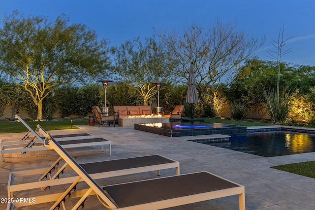26099 N 88th Way, Scottsdale, AZ 85255 - pool featuring a patio area and an in ground hot tub