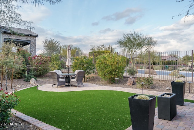 view of yard with a patio