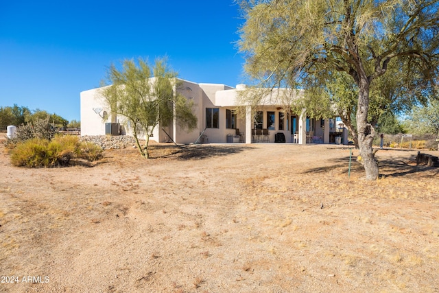 view of front of property featuring central AC