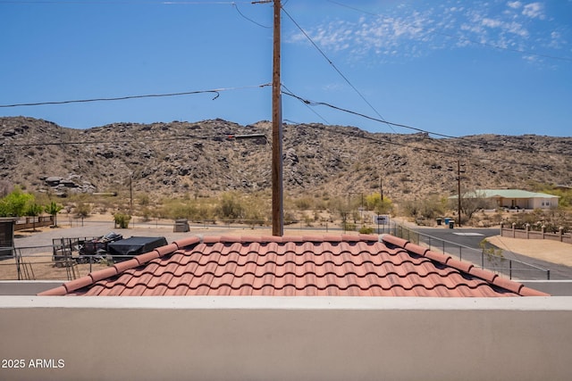 2701 E Caldwell St, Phoenix, AZ 85042 - exterior space featuring a mountain view