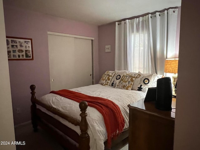 bedroom with a closet