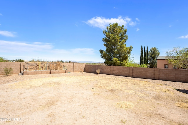 view of yard featuring a fenced backyard