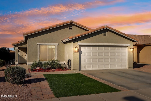 view of front facade with a garage