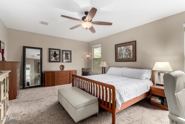 bedroom featuring carpet floors and ceiling fan