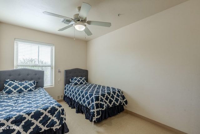 bedroom featuring ceiling fan