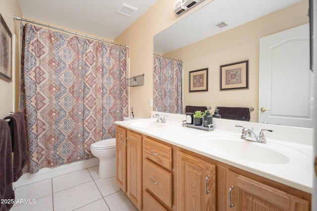 835 W Beechnut Dr, Chandler, AZ 85248 - full bath featuring toilet, double vanity, tile patterned flooring, and a shower with curtain