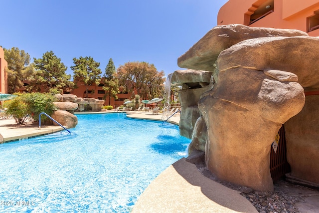 12222 N Paradise Village Pkwy S Unit 237, Phoenix, AZ 85032 - view of community pool