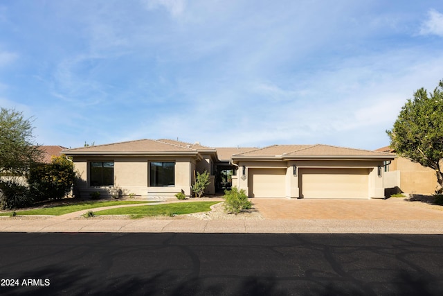 prairie-style house with a garage