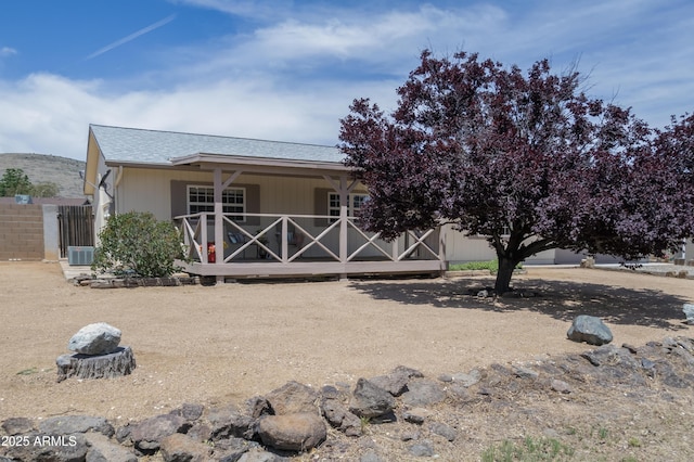 3098 N Starlight Dr, Prescott Valley, AZ 86314 - back of property featuring a porch