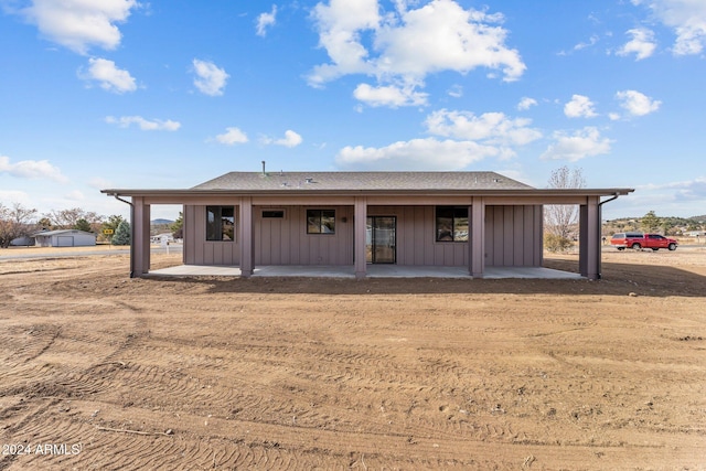 view of front of property with a patio