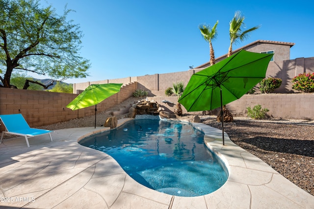 1834 W Nighthawk Way, Phoenix, AZ 85045 - view of pool featuring a fenced backyard and a patio