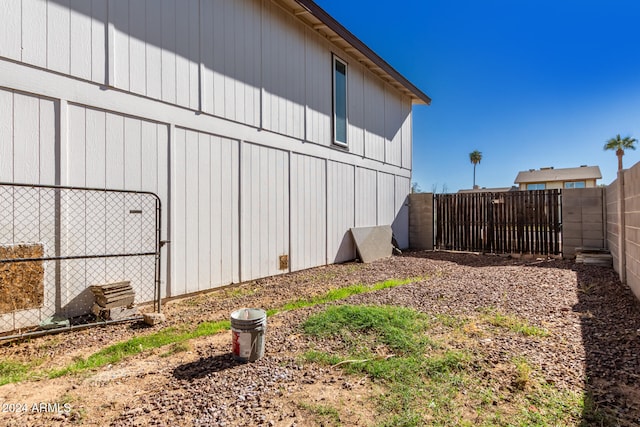 view of side of property