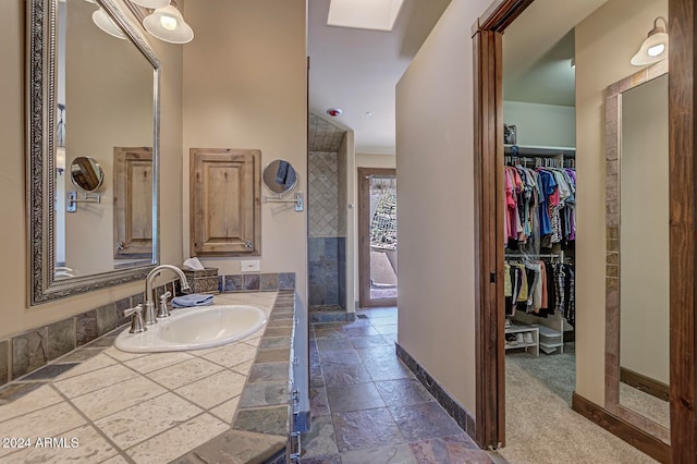 bathroom with vanity