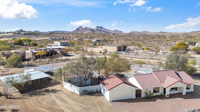 bird's eye view with a mountain view