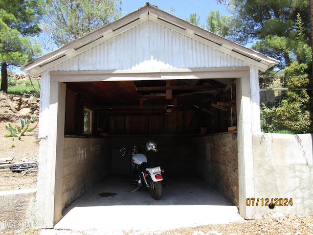 60 Wood Cyn, Bisbee, AZ 85603 - view of detached garage