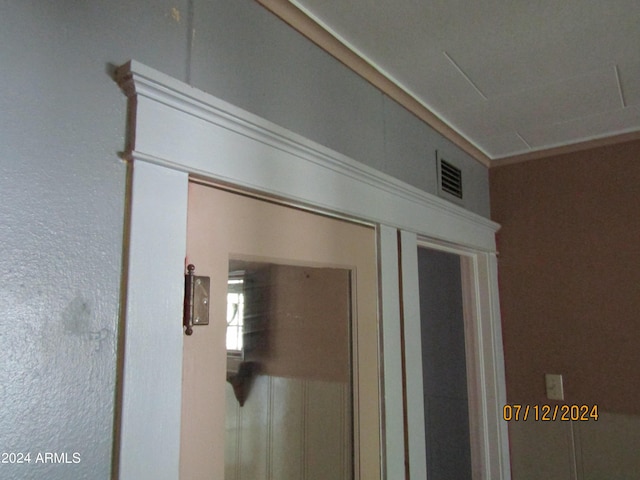 60 Wood Cyn, Bisbee, AZ 85603 - details featuring visible vents