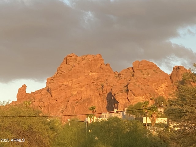 5625 N 45th St, Phoenix, AZ 85018 - mountain view