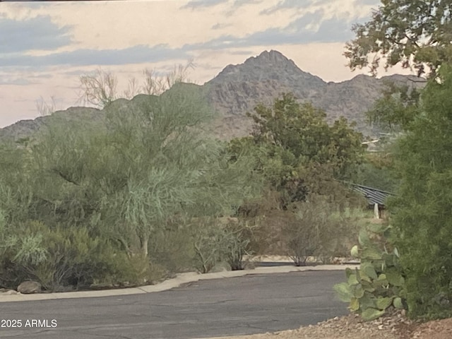 5625 N 45th St, Phoenix, AZ 85018 - view of mountain background