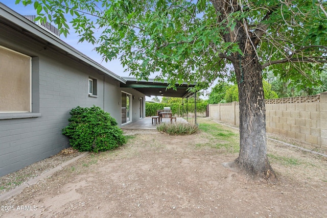 1649 W Royal Palm Rd, Phoenix, AZ 85021 - view of yard with a patio area and fence