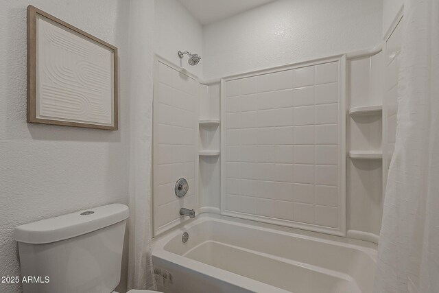 16421 N 34th Ave, Phoenix, AZ 85053 - bathroom with shower / bath combo and a textured wall
