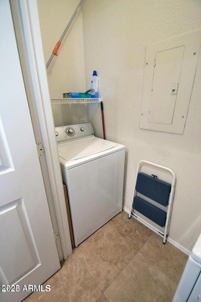 5345 E Van Buren St Unit 115, Phoenix, AZ 85008 - laundry room featuring washer / clothes dryer and electric panel