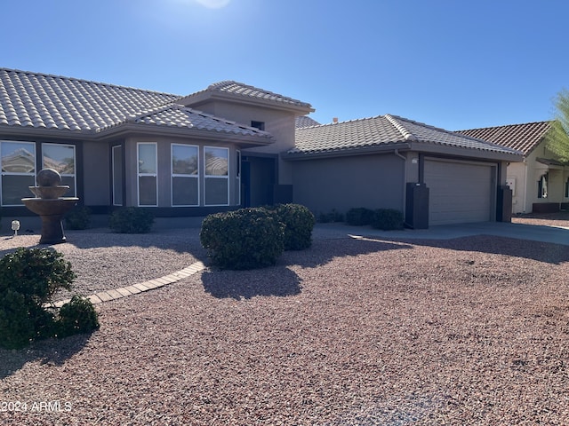 view of front of home featuring a garage