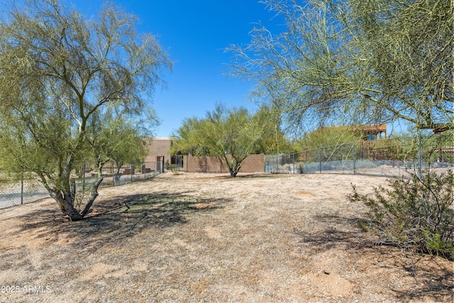 33519 N 62nd St, Cave Creek, AZ 85331 - view of yard with fence
