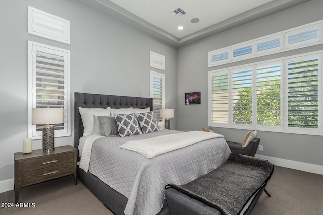 bedroom with carpet, visible vents, baseboards, and recessed lighting