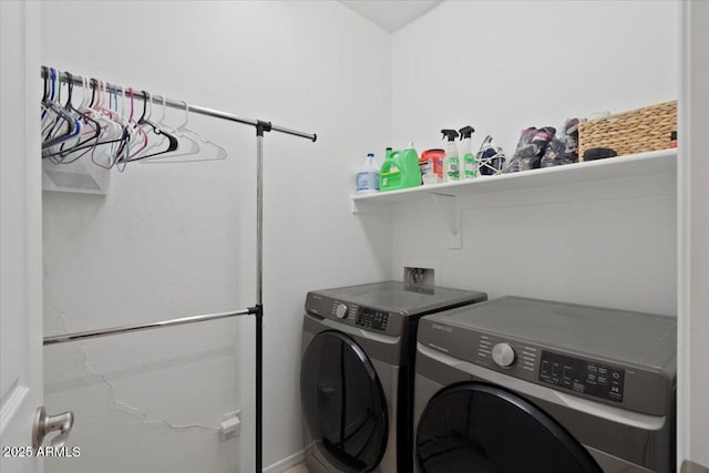 6313 N 68th Dr, Glendale, AZ 85303 - washroom featuring separate washer and dryer