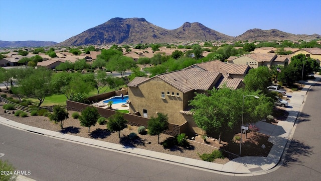 bird's eye view featuring a mountain view