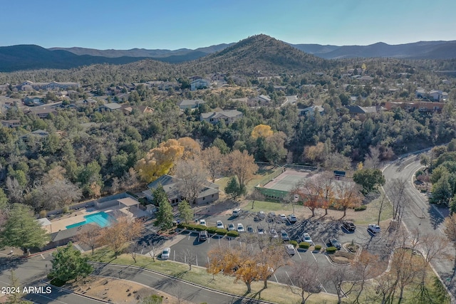 bird's eye view featuring a mountain view