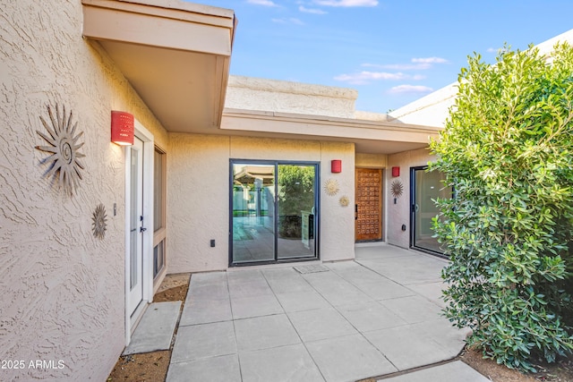 4525 N 66th St Unit 95, Scottsdale, AZ 85251 - property entrance featuring stucco siding and a patio